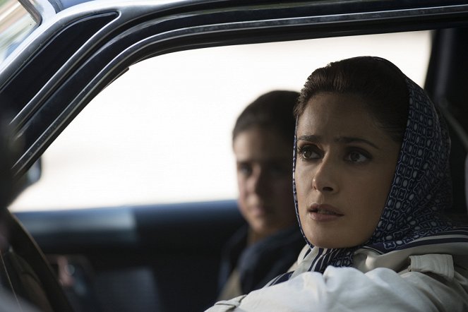 Septembers of Shiraz - Kuvat elokuvasta - Salma Hayek