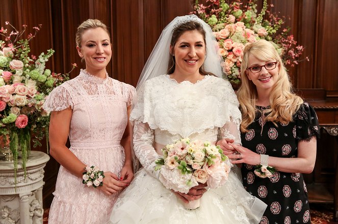The Big Bang Theory - Die Hochzeitsüberraschung - Werbefoto - Kaley Cuoco, Mayim Bialik, Melissa Rauch