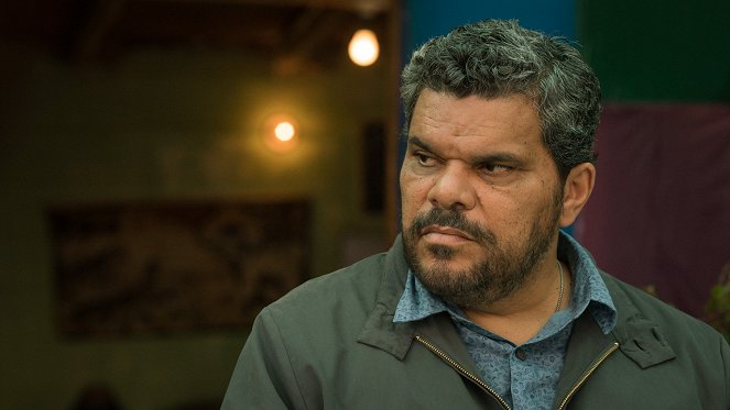 El padre: La venganza tiene un precio - De la película - Luis Guzmán
