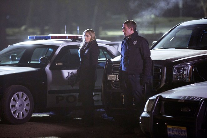 CSI: Kryminalne zagadki Las Vegas - Dwie dziewczyny - Z filmu - Elisabeth Harnois, Eric Szmanda