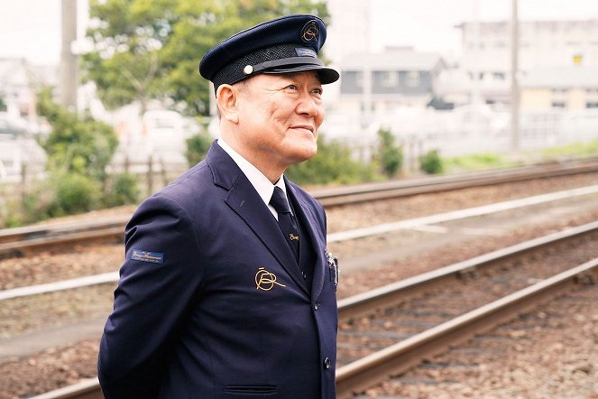 Kazoku iro: Railways – Watašitači no šuppacu - Z filmu - Jun Kunimura