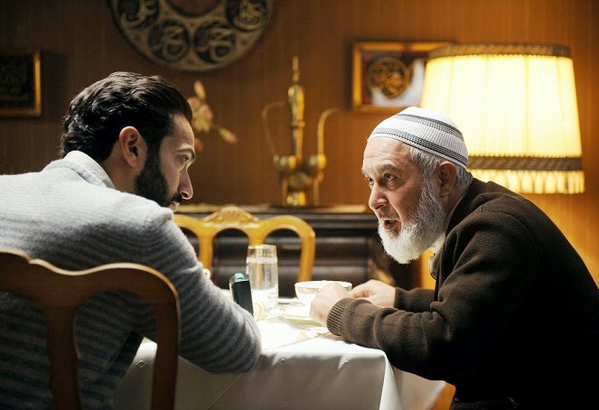 Takiye: Allah yolunda - De la película - Erhan Emre, Ali Sürmeli