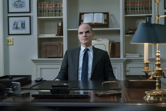 House of Cards - Season 5 - Chapter 65 - Photos - Michael Kelly