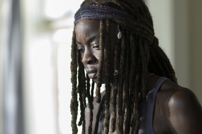 The Walking Dead - What Comes After - Photos - Danai Gurira