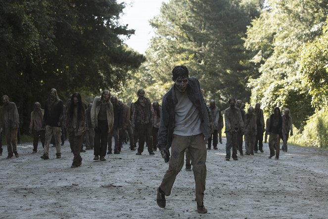The Walking Dead - What Comes After - Photos