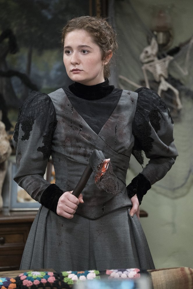 The Conners - Season 1 - There Won't Be Blood - Photos - Emma Kenney