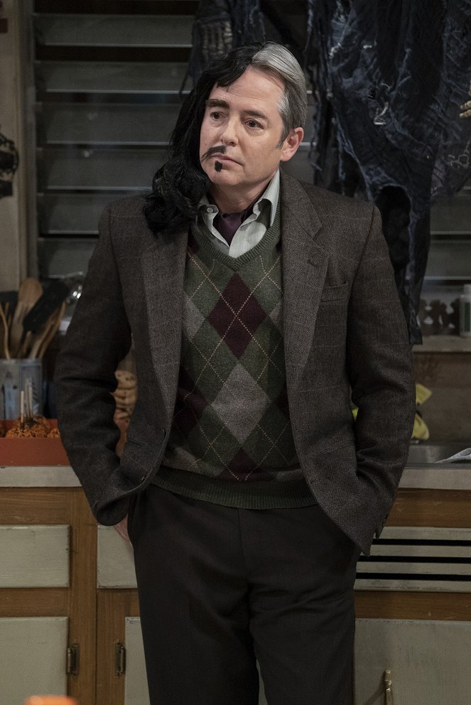 The Conners - Season 1 - There Won't Be Blood - Photos - Matthew Broderick