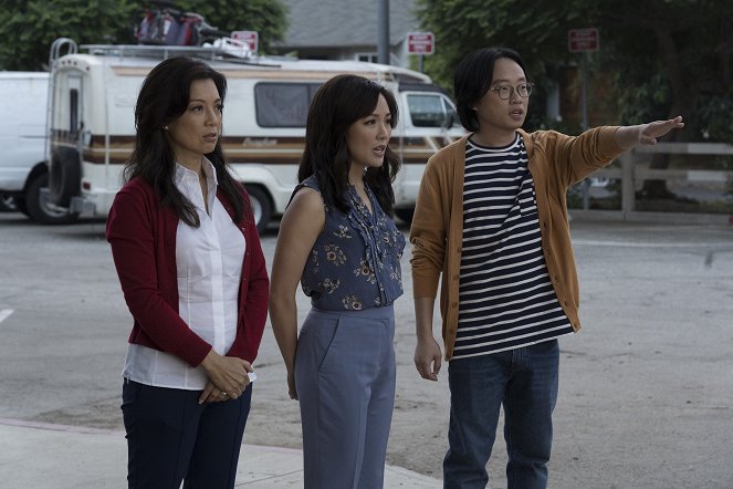 Fresh Off the Boat - Mo' Chinese Mo' Problems - Z filmu - Ming-Na Wen, Constance Wu
