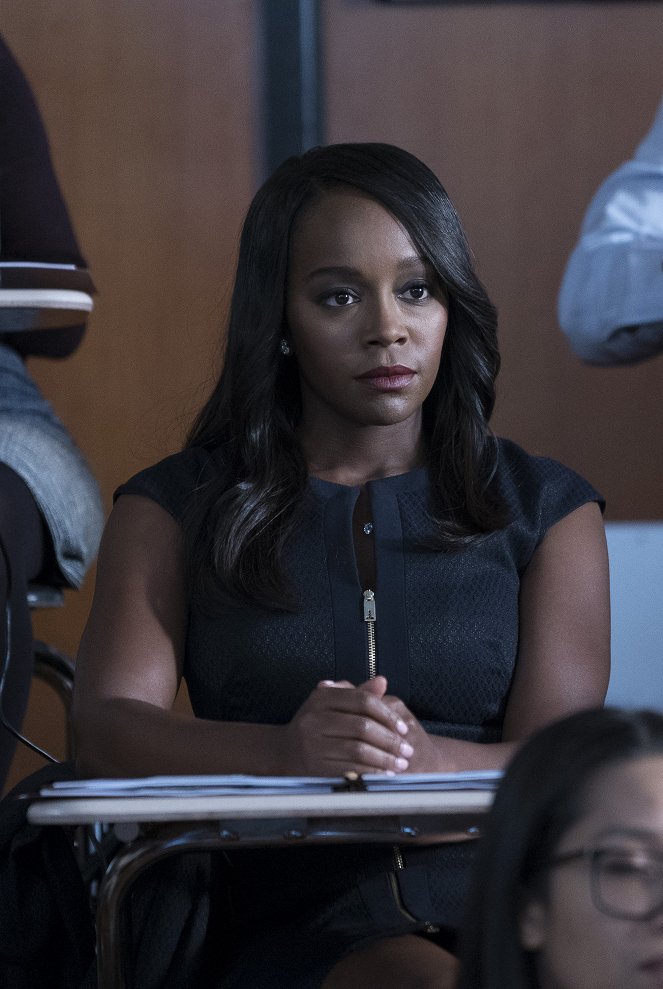 How to Get Away with Murder - Whose Blood Is That? - Photos - Aja Naomi King