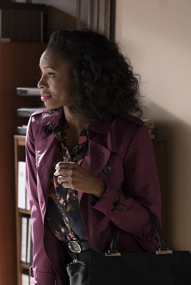 How to Get Away with Murder - It's Her Kid - Photos