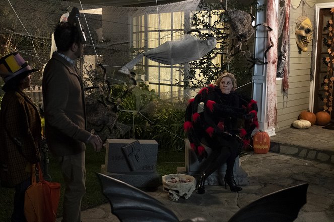 Egy rém modern család - Gyászos Halloween - Filmfotók - Julie Bowen
