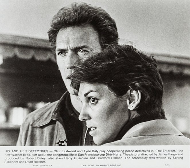 L'Inspecteur ne renonce jamais - Cartes de lobby - Clint Eastwood, Tyne Daly