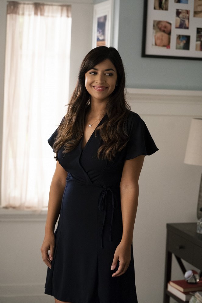 Single Parents - They Call Me DOCTOR Biscuits! - Filmfotók - Hannah Simone
