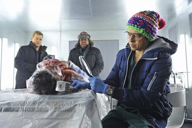 Body of Proof - Cold Blooded - Photos - Geoffrey Arend