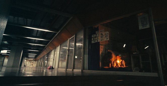 Central Bus Station - Z filmu