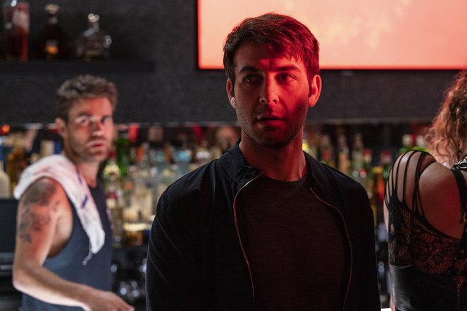 Tell Me a Story - Season 1 - Chapter 2: Loss - Filmfotos - James Wolk