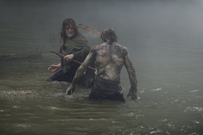 The Walking Dead - Who Are You Now? - Van film - Norman Reedus