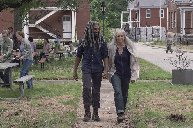 The Walking Dead - Who Are You Now? - Van film - Khary Payton, Melissa McBride