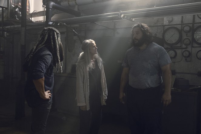 The Walking Dead - Who Are You Now? - Photos - Melissa McBride, Cooper Andrews