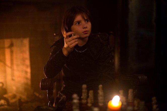 Salem - The Witch is Back - Photos - Oliver Bell