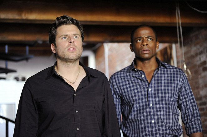 Psych - Extradition II: The Actual Extradition Part - Photos - James Roday Rodriguez, Dulé Hill