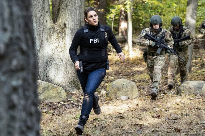 FBI: Special Crime Unit - This Land is Your Land - Photos - Missy Peregrym