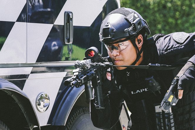 SWAT - Különleges egység - Vonatrablás - Filmfotók - David Lim
