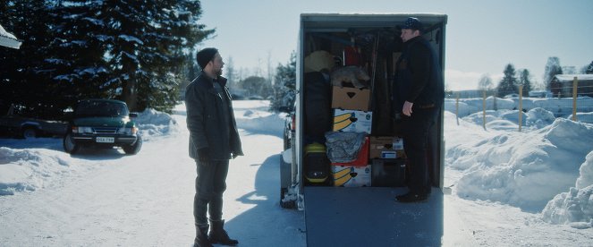 Pieniä suuria valheita - Z filmu - Mikko Nousiainen, Santtu Karvonen