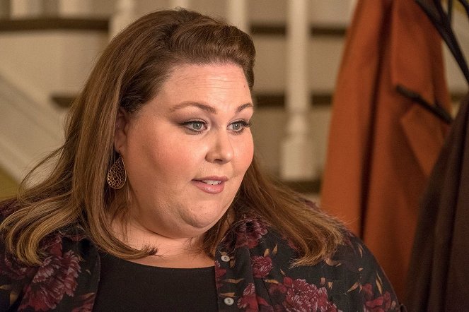 This Is Us - Six Thanksgivings - Photos - Chrissy Metz