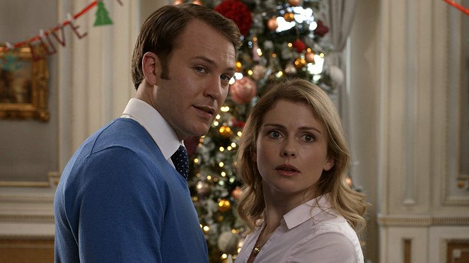 A Christmas Prince: The Royal Wedding - Kuvat elokuvasta - Rose McIver, Ben Lamb