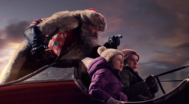 Crônicas de Natal - Do filme - Kurt Russell, Darby Camp, Judah Lewis