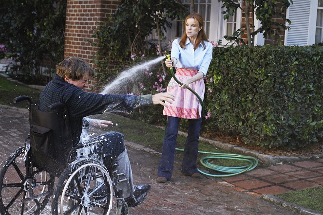 Desperate Housewives - How About a Friendly Shrink? - Van film - Kyle MacLachlan, Marcia Cross