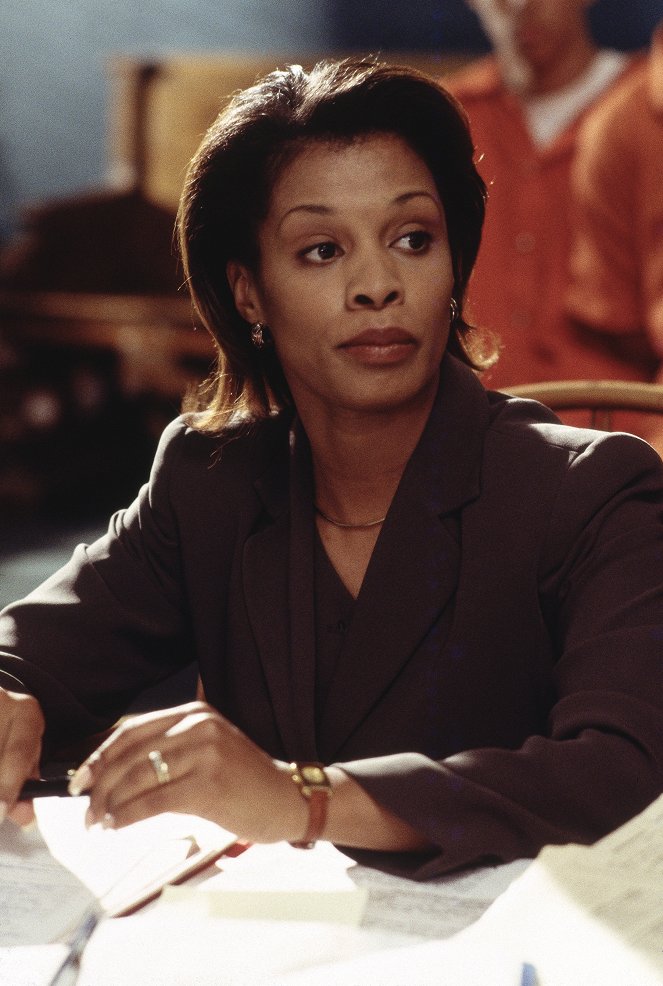 The Wire - Season 1 - Old Cases - Photos