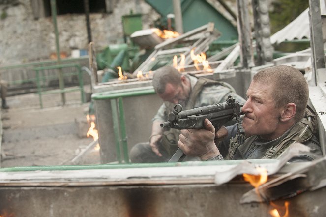 Strike Back - Episode 10 - Do filme - Philip Winchester