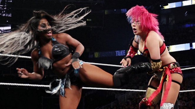 NXT TakeOver: Orlando - Photos - Adrienne Reese, Kanako Urai