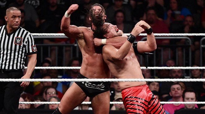 NXT TakeOver: Orlando - Photos - Robert Roode Jr., Shinsuke Nakamura