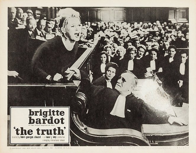 The Truth - Lobby Cards - Brigitte Bardot, Charles Vanel