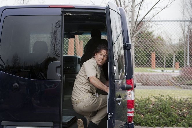 Leverage - Season 3 - The Jailhouse Job - Photos - Timothy Hutton