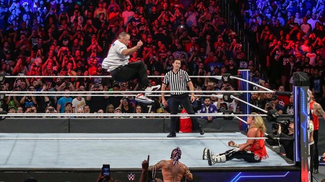 WWE Survivor Series - Filmfotók - Shane McMahon, Nic Nemeth