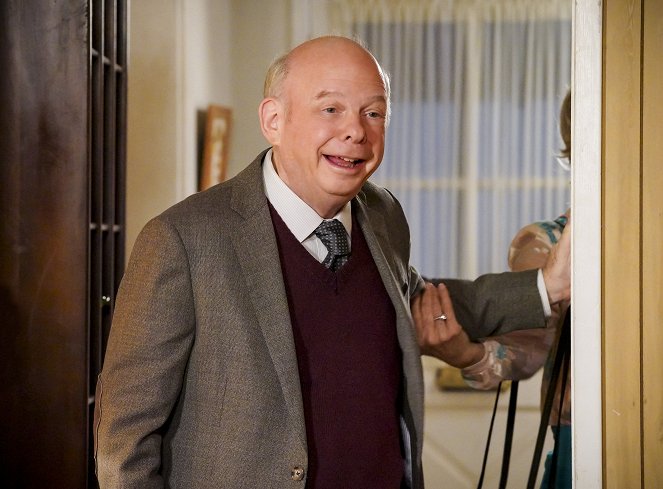 Young Sheldon - Family Dynamics and a Red Fiero - Van film - Wallace Shawn