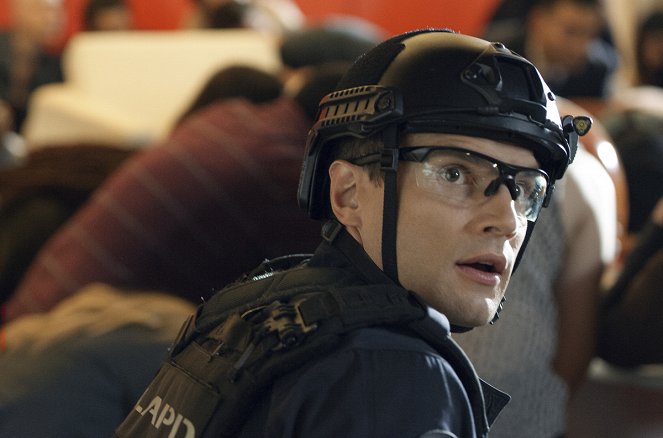 S.W.A.T. - Day Off - Do filme - Alex Russell
