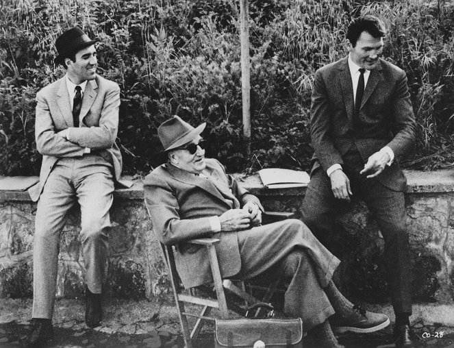 Pohrdání - Z natáčení - Michel Piccoli, Fritz Lang, Jack Palance
