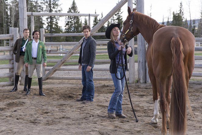 Heartland - Paradies für Pferde - Alles auf Anfang - Filmfotos - Amber Marshall