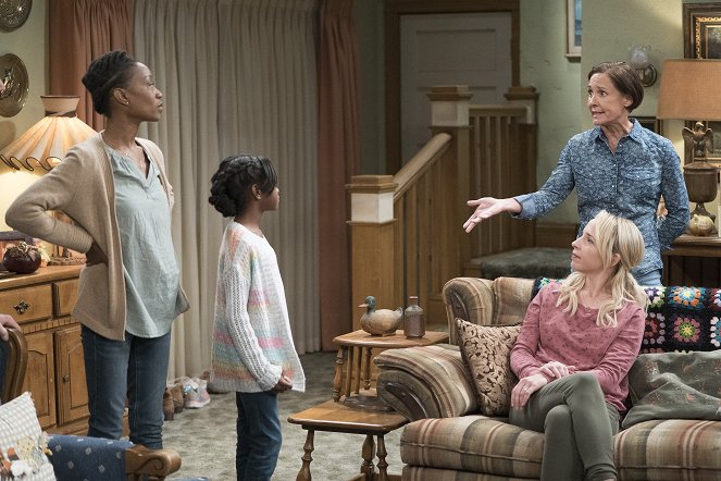 The Conners - The Separation of Church and Dan - Do filme - Maya Lynne Robinson, Laurie Metcalf, Alicia Goranson