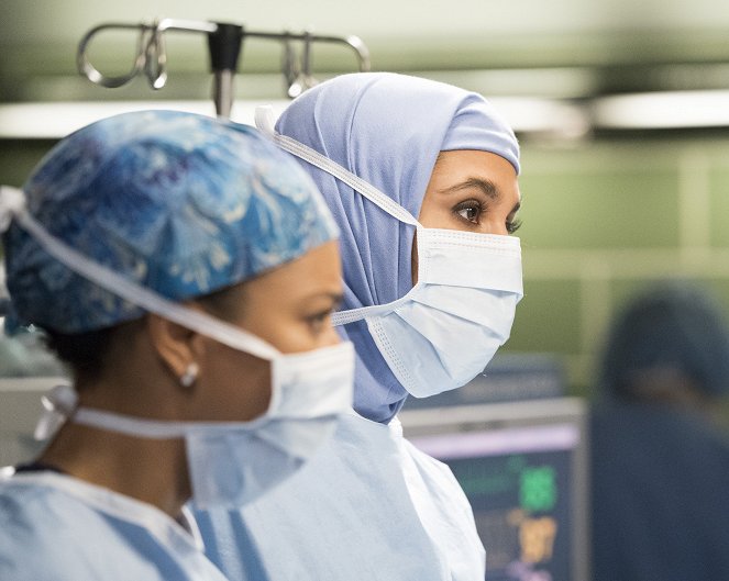 Grey's Anatomy - Die jungen Ärzte - Ein Sturm zieht auf - Filmfotos - Sophia Ali