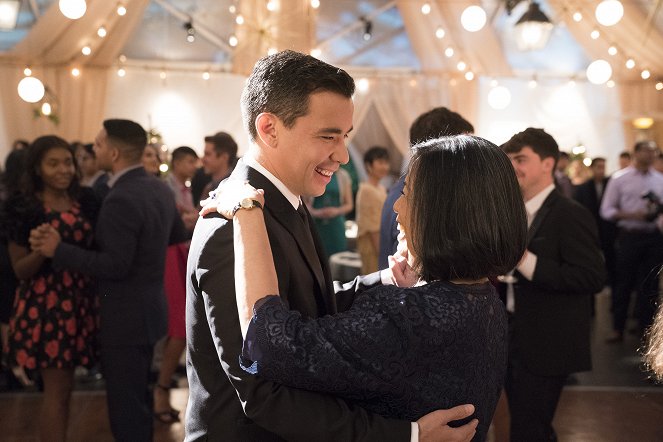 How to Get Away with Murder - Season 5 - I Want to Love You Until the Day I Die - Photos - Conrad Ricamora