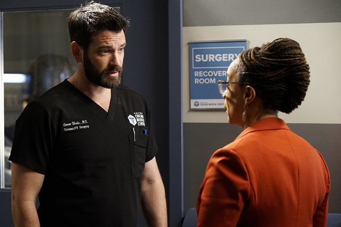Nemocnice Chicago Med - Play By My Rules - Z filmu - Colin Donnell, S. Epatha Merkerson