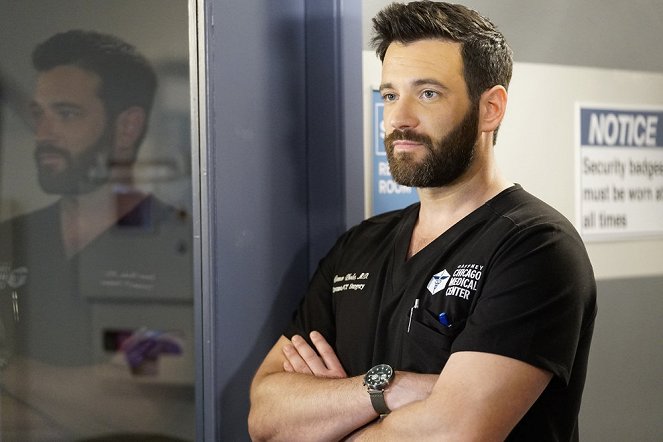 Chicago Med - Play By My Rules - Do filme - Colin Donnell