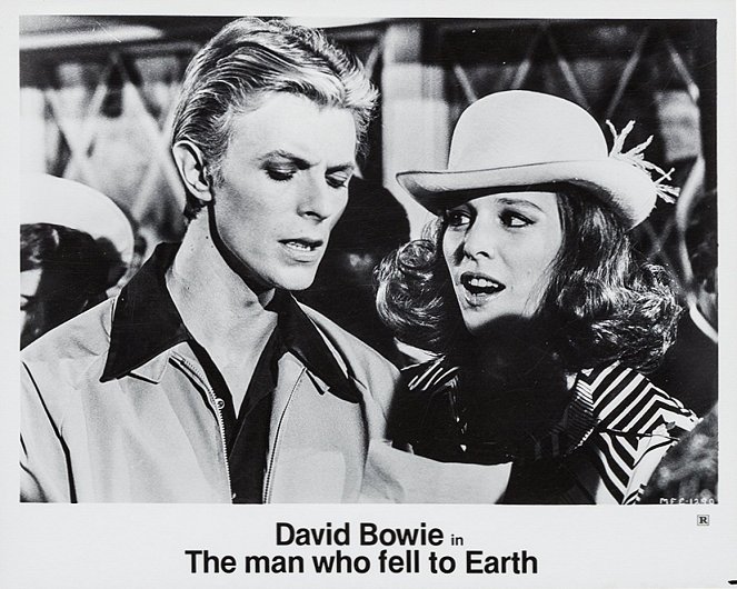 Muž, který spadl na Zemi - Fotosky - David Bowie, Candy Clark
