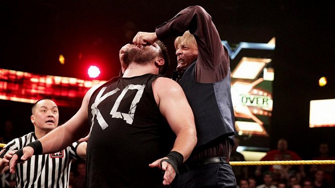 NXT TakeOver: Unstoppable - Van film - Kevin Steen, Darren Matthews